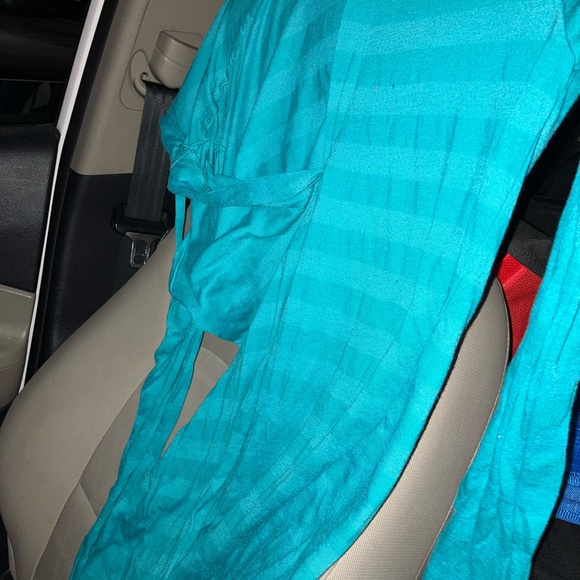 Shirt - Picture 5 of 9